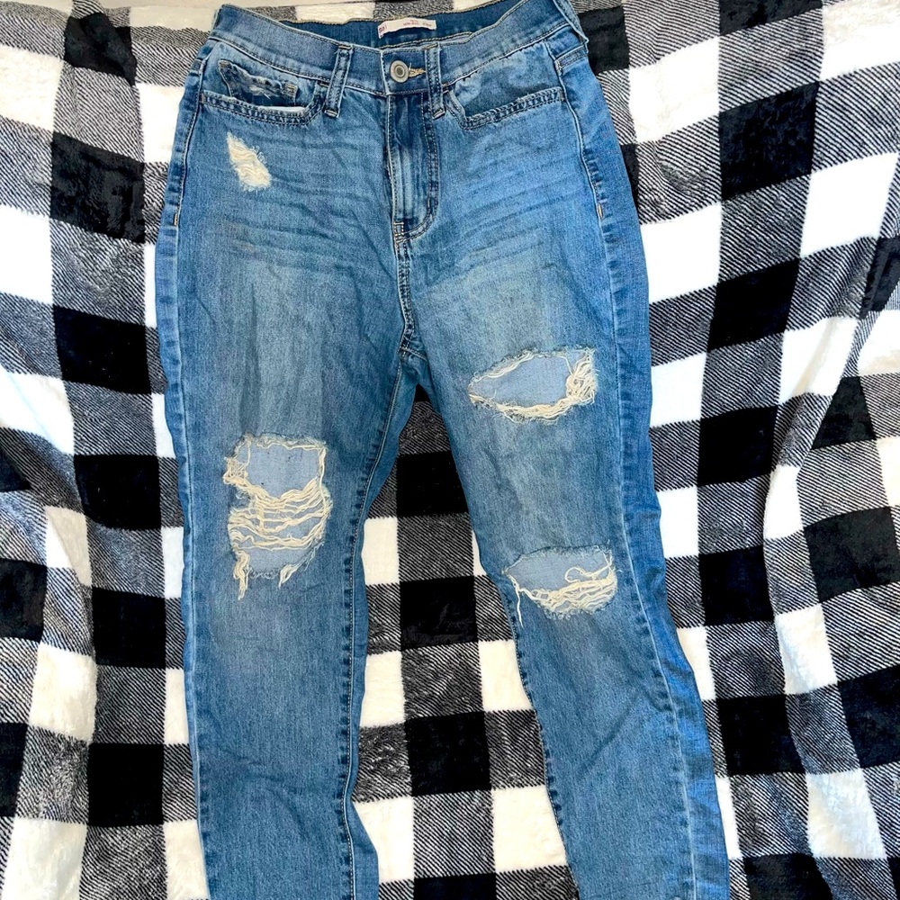 MOM JEANS!